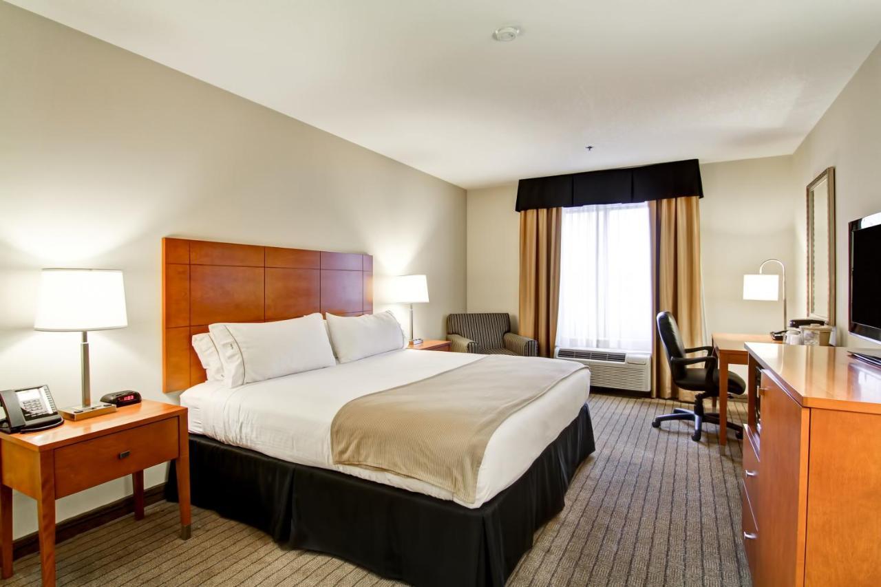 Holiday Inn Express And Suites Guelph, An Ihg Hotel Rom bilde